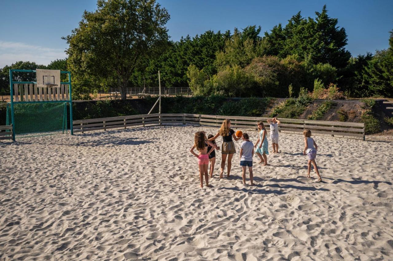 Camping Les Brillas Les Moutiers 외부 사진